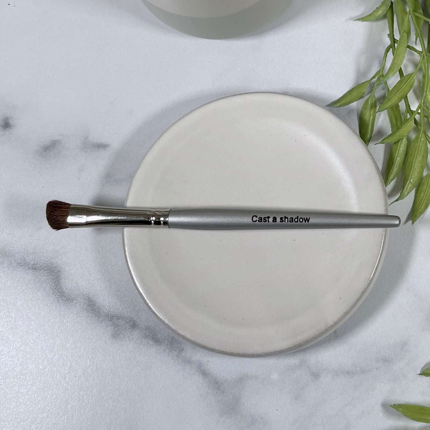 Cast a Shadow Brush